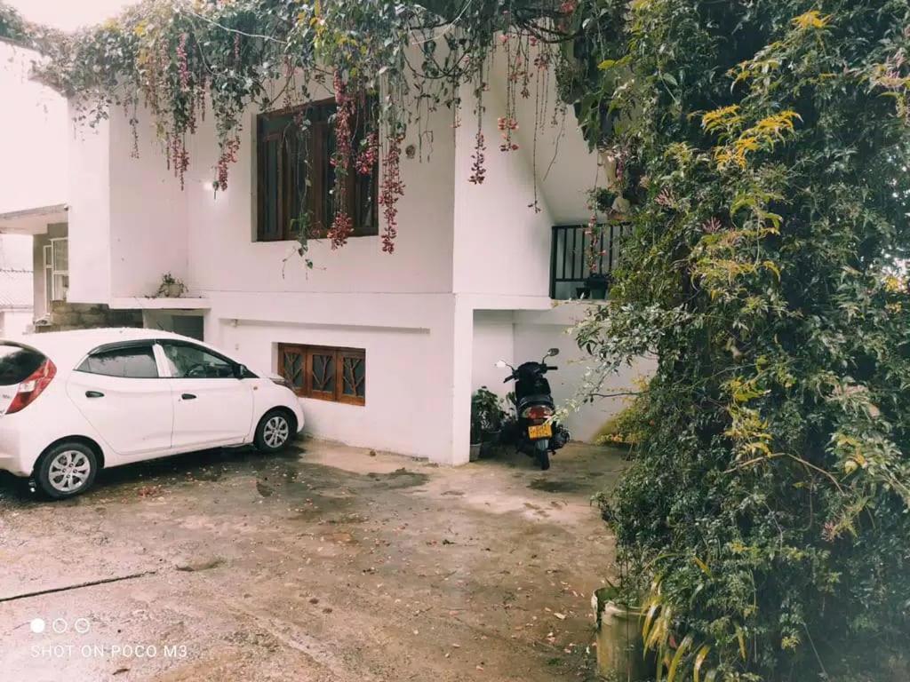 La Rose Guest House Nuwara Eliya Kültér fotó